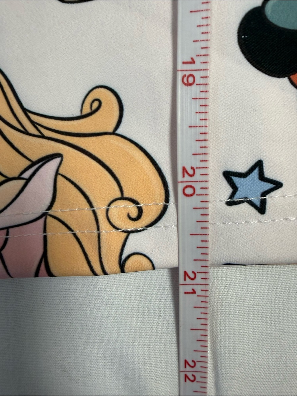 Made by Molly Disney Princess Graphic Racerback Crop Tank Top White L - Picture 6 of 6